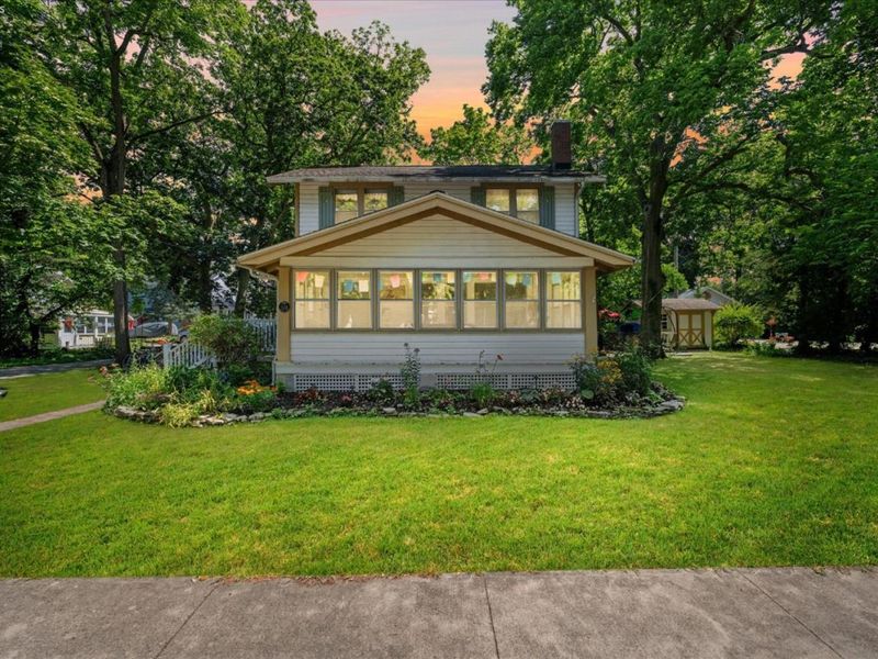 528 E 4th Street, Lakeside, OH 43440 Photo 2