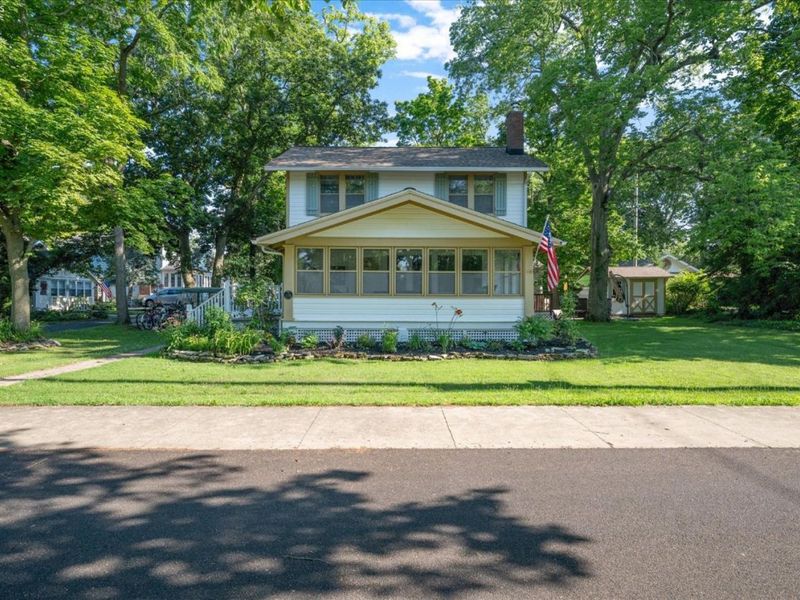 528 E 4th Street, Lakeside, OH 43440 Photo 2