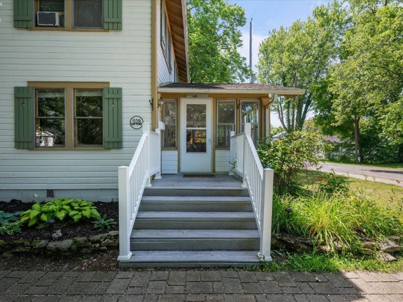 528 E 4th Street, Lakeside, OH 43440 Photo 6