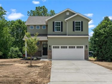 2873 Cove Circle, Beavercreek, OH 45431