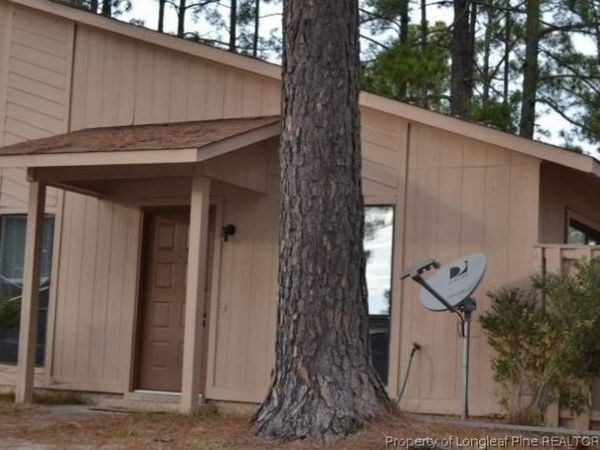 613 Mosswood Lane , Fayetteville, NC 28311