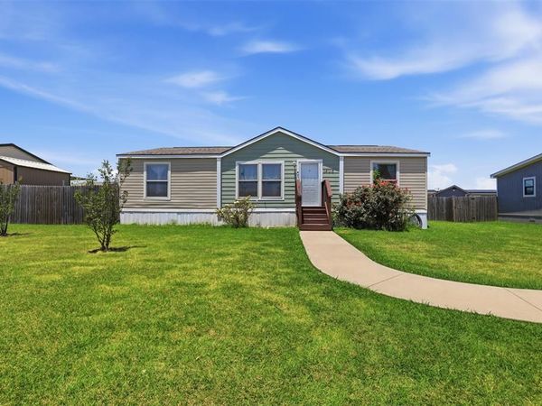 1408 Old Bridge Road, Cleburne, TX 76033