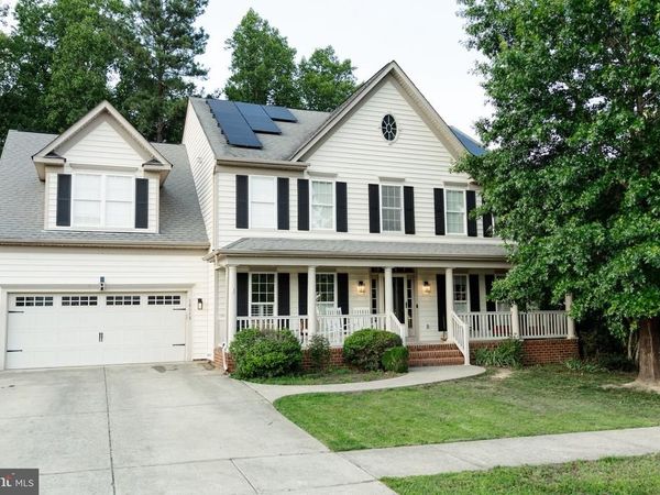 18015 JACKSON DRIVE, BOWLING GREEN, VA 22427