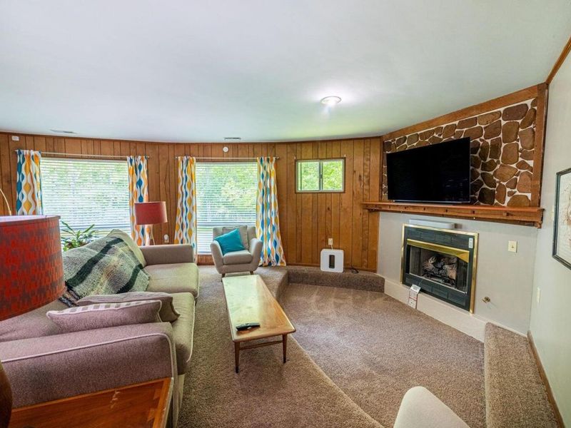 516 Mcintosh Drive , Howard, OH 43028 Photo 3