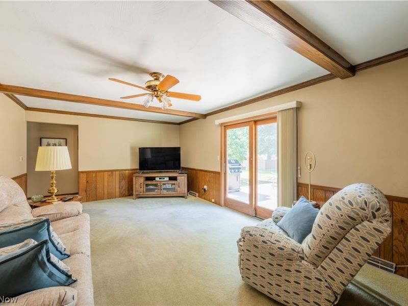 1507 Tamarisk, Poland, OH 44514 Photo 11