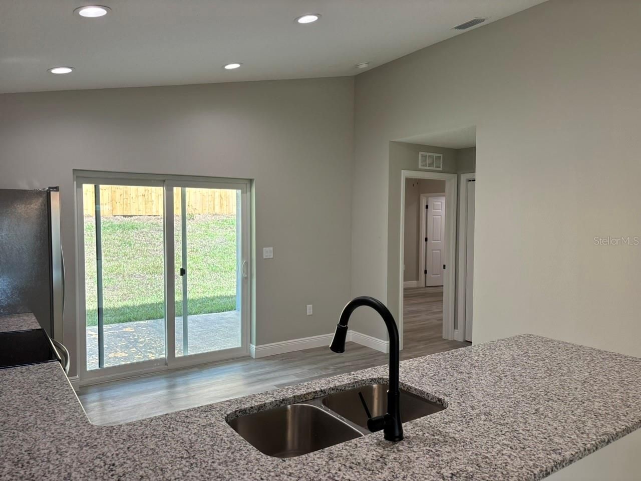 9884 N Lathyrus Terrace , Dunnellon, FL 34433 Photo