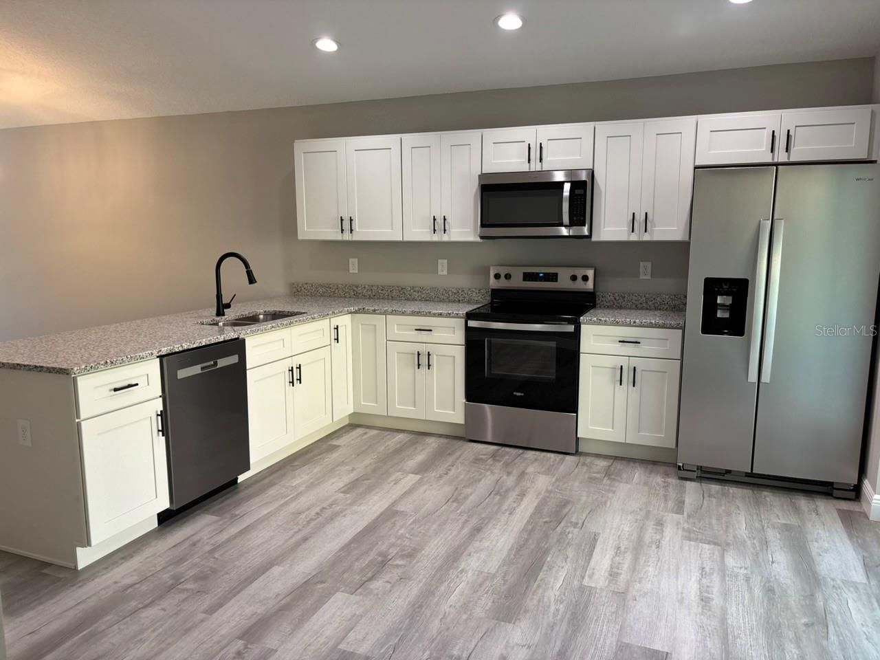 9884 N Lathyrus Terrace , Dunnellon, FL 34433 Photo