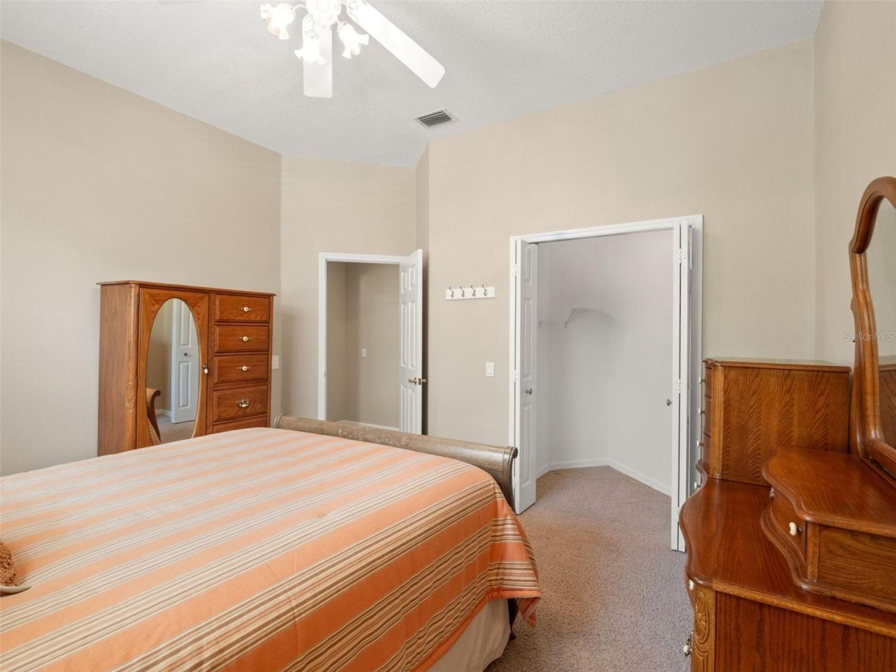 17422 Heather Oaks Place , Tampa, FL 33647 Photo