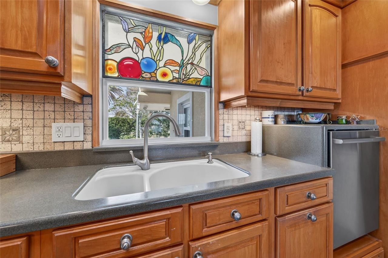 130 Reef Road, South Daytona, FL 32119 Photo