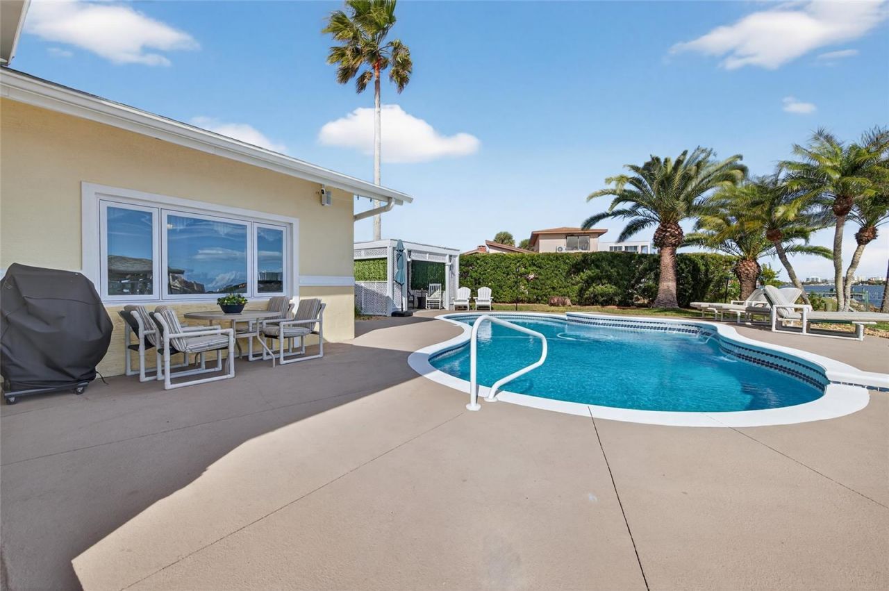 130 Reef Road, South Daytona, FL 32119 Photo