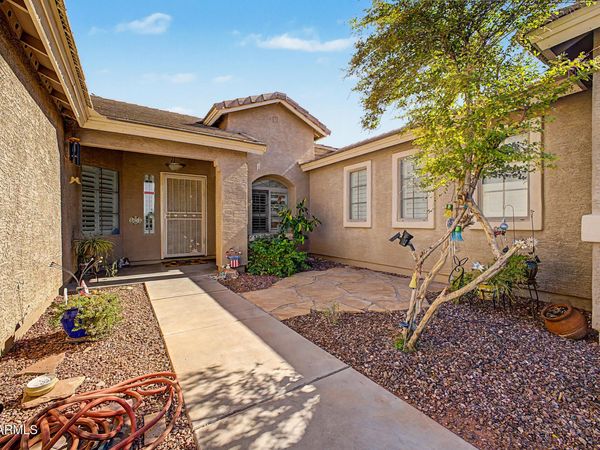 8387 W LUKE Avenue, Glendale, AZ 85305