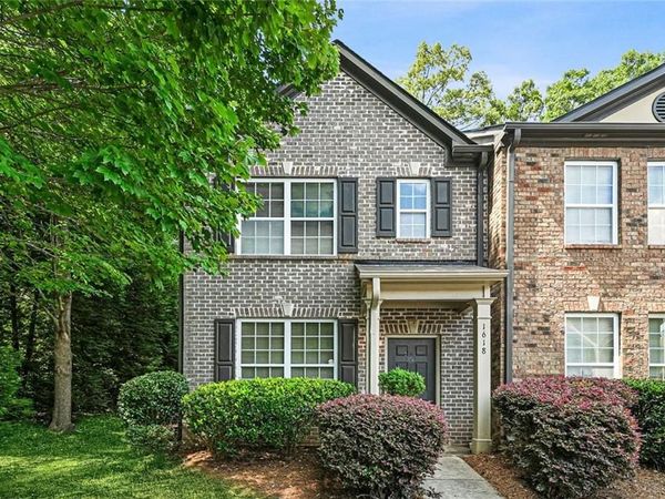 1618 Bayrose Circle , Atlanta, GA 30344