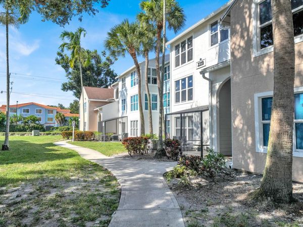 2319 N Congress Avenue, Unit 22, Boynton Beach, FL 33426