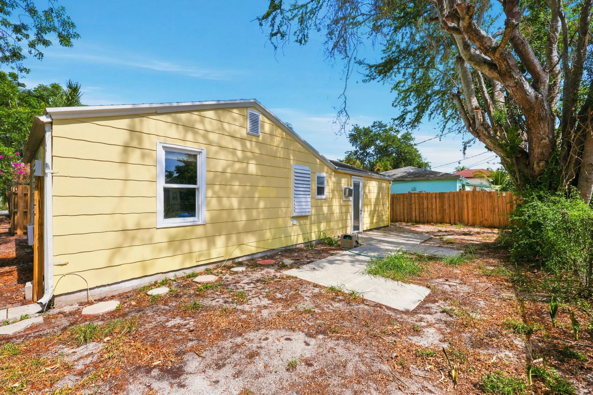 918 N K Street, Lake Worth Beach, FL 33460 Photo