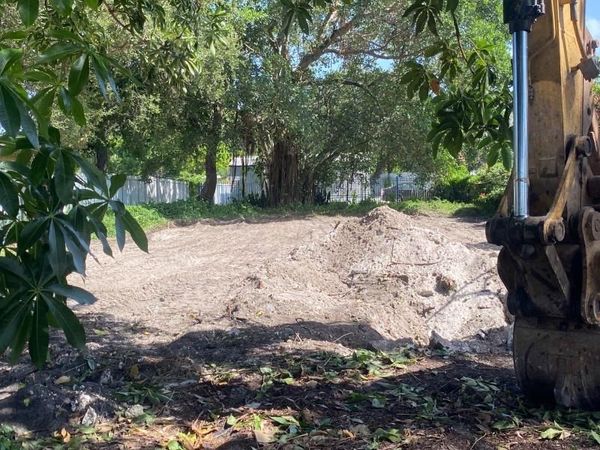 2021 NW 87th Street, Miami, FL 33147