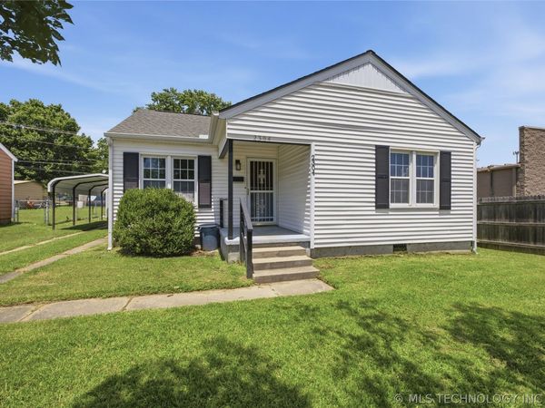 2304 E Broadway Avenue , Muskogee, OK 74403