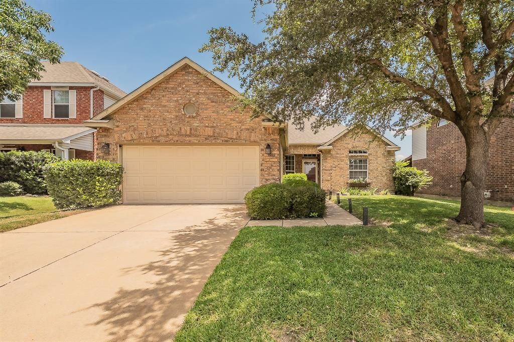 9032 Saratoga Road, Fort Worth, TX 76244 Main Photo