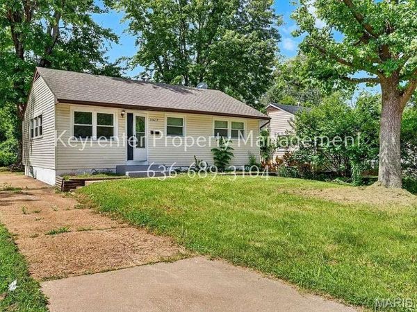 10617 Dunkeld Circle , Unincorporated, MO 63137