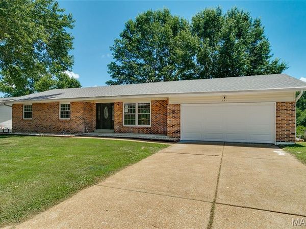 742 Boca Chica Drive , Unincorporated, MO 63026