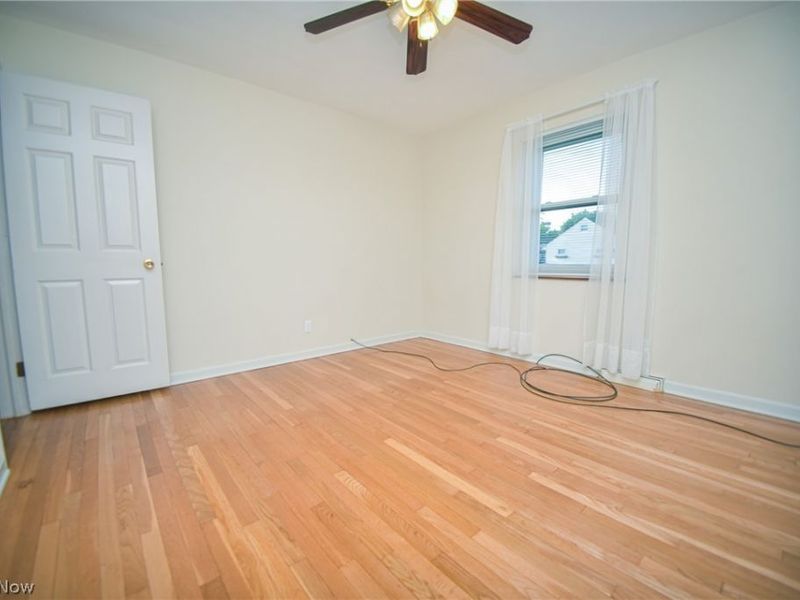 18400 Rockland Avenue, Cleveland, OH 44135 Photo 14