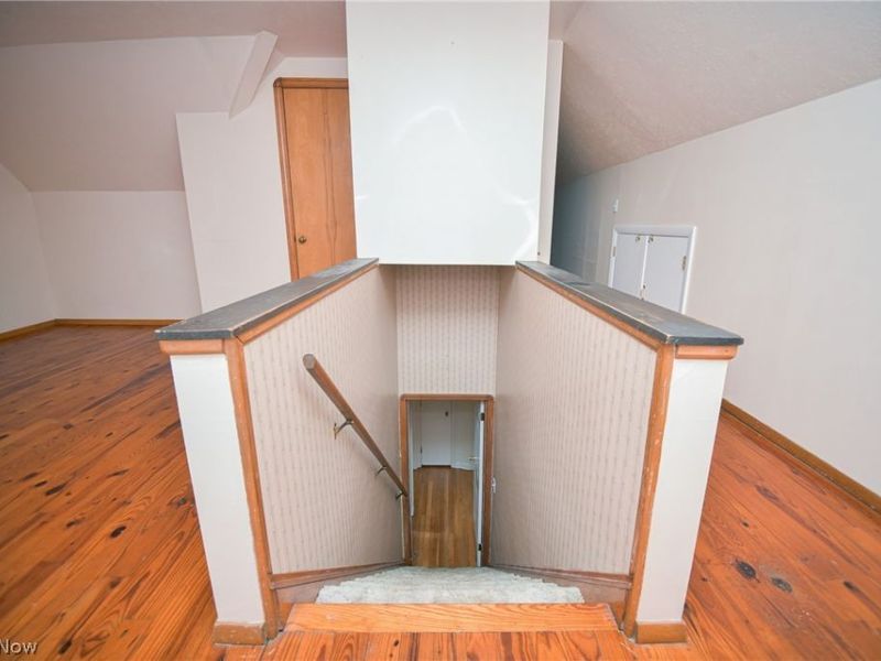 18400 Rockland Avenue, Cleveland, OH 44135 Photo 22