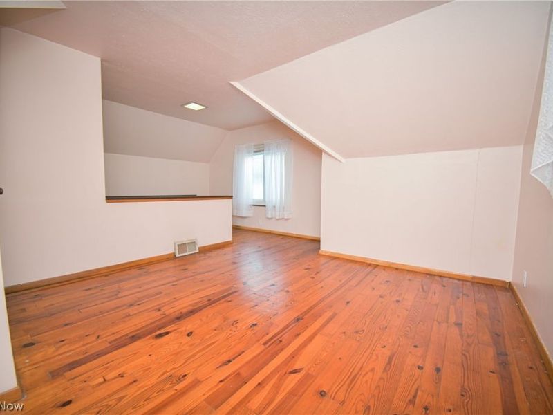 18400 Rockland Avenue, Cleveland, OH 44135 Photo 24