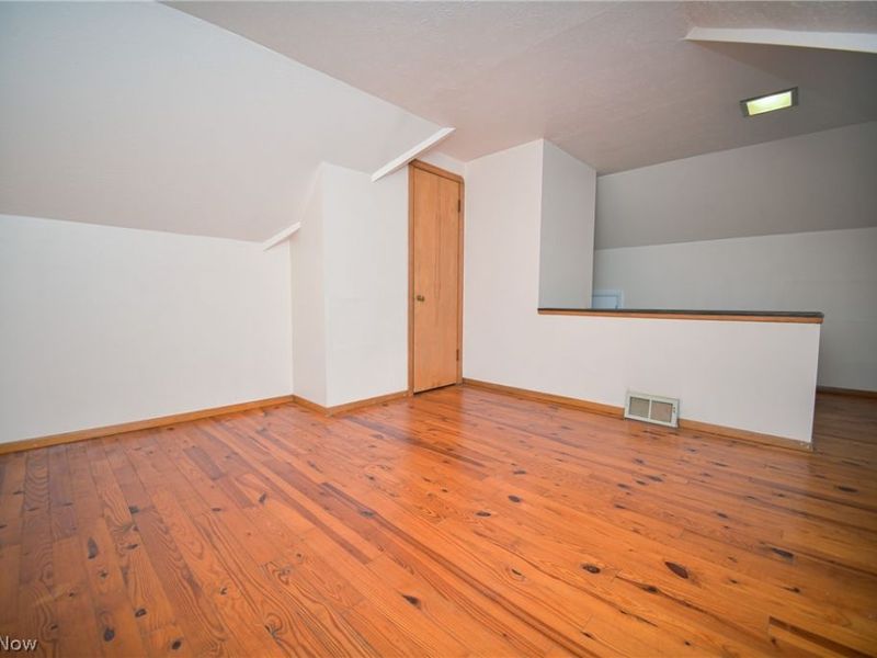 18400 Rockland Avenue, Cleveland, OH 44135 Photo 25
