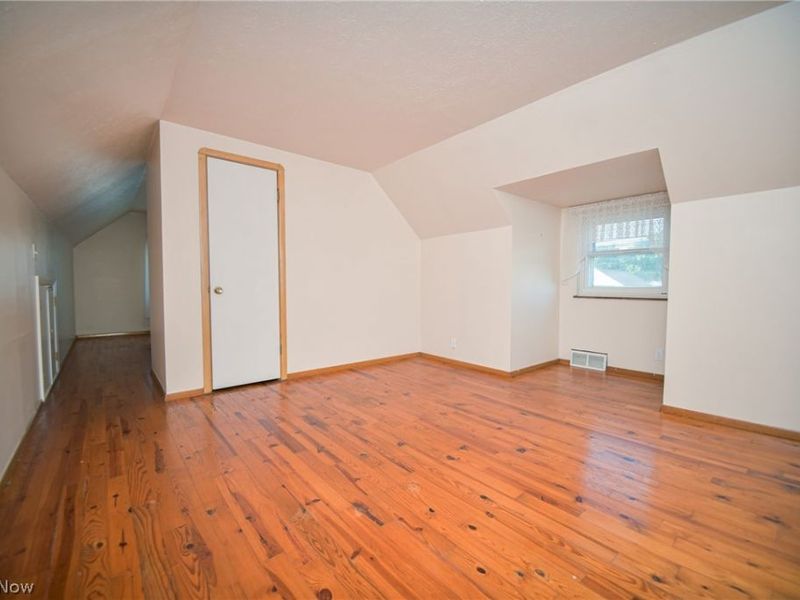18400 Rockland Avenue, Cleveland, OH 44135 Photo 26