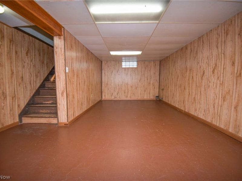 18400 Rockland Avenue, Cleveland, OH 44135 Photo 29