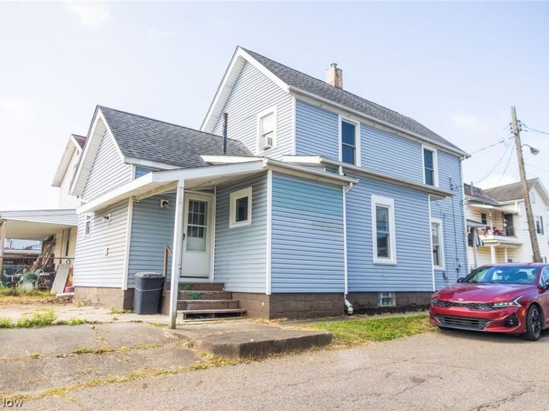 24 Houston Street SW, Massillon, OH 44647 Photo 1