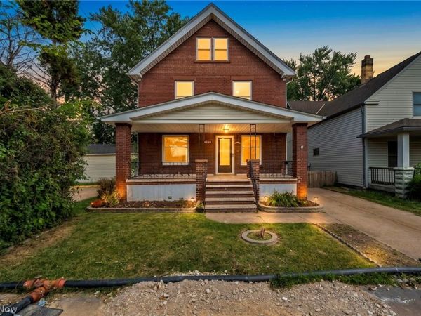 4301 Gamma Avenue , Newburgh Heights, OH 44105