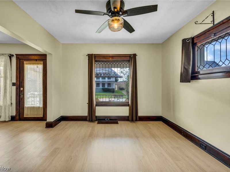 4301 Gamma Avenue, Newburgh Heights, OH 44105 Photo 11