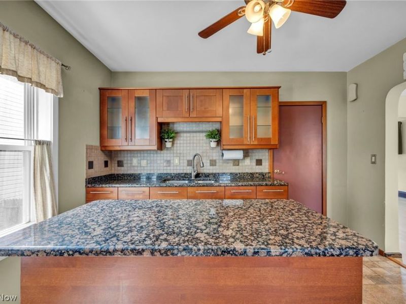 4301 Gamma Avenue, Newburgh Heights, OH 44105 Photo 14