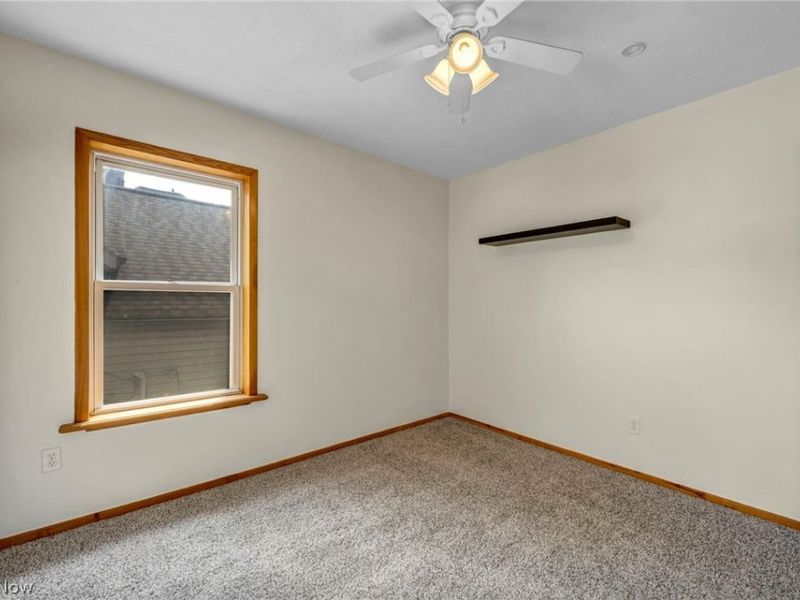 4301 Gamma Avenue, Newburgh Heights, OH 44105 Photo 20