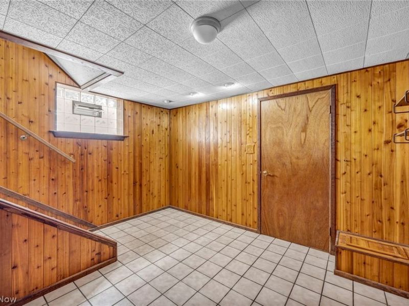 4301 Gamma Avenue, Newburgh Heights, OH 44105 Photo 33