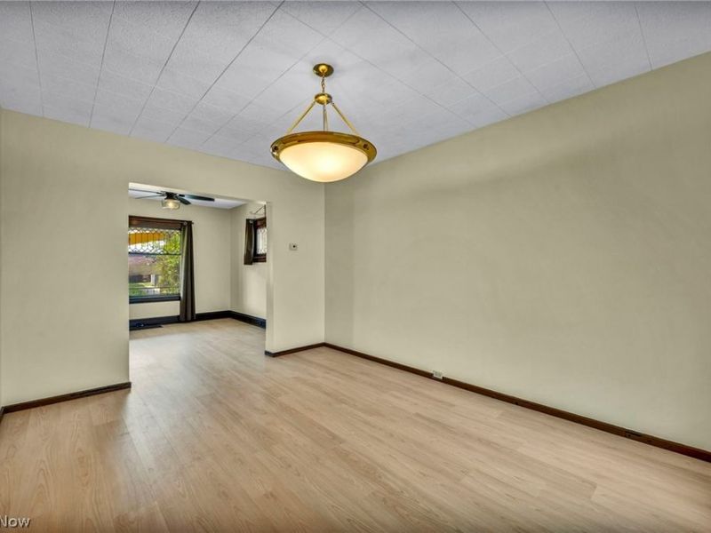 4301 Gamma Avenue, Newburgh Heights, OH 44105 Photo 7