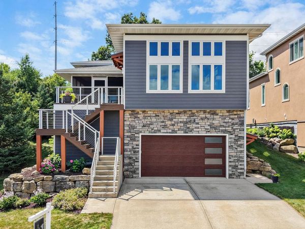 6711 S Chickahauk Trail, Middleton, WI 53562