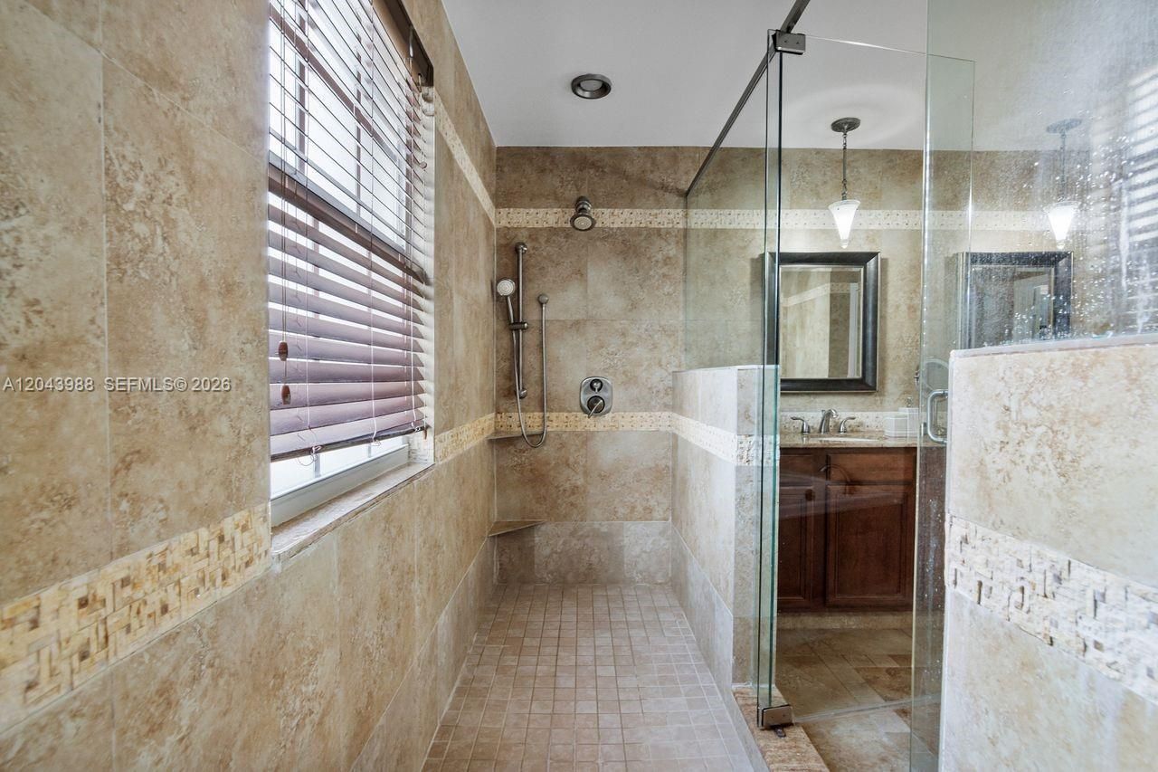3904 W Gardenia Ave, Weston, FL 33332 Photo