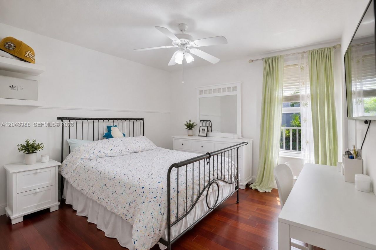 3904 W Gardenia Ave, Weston, FL 33332 Photo