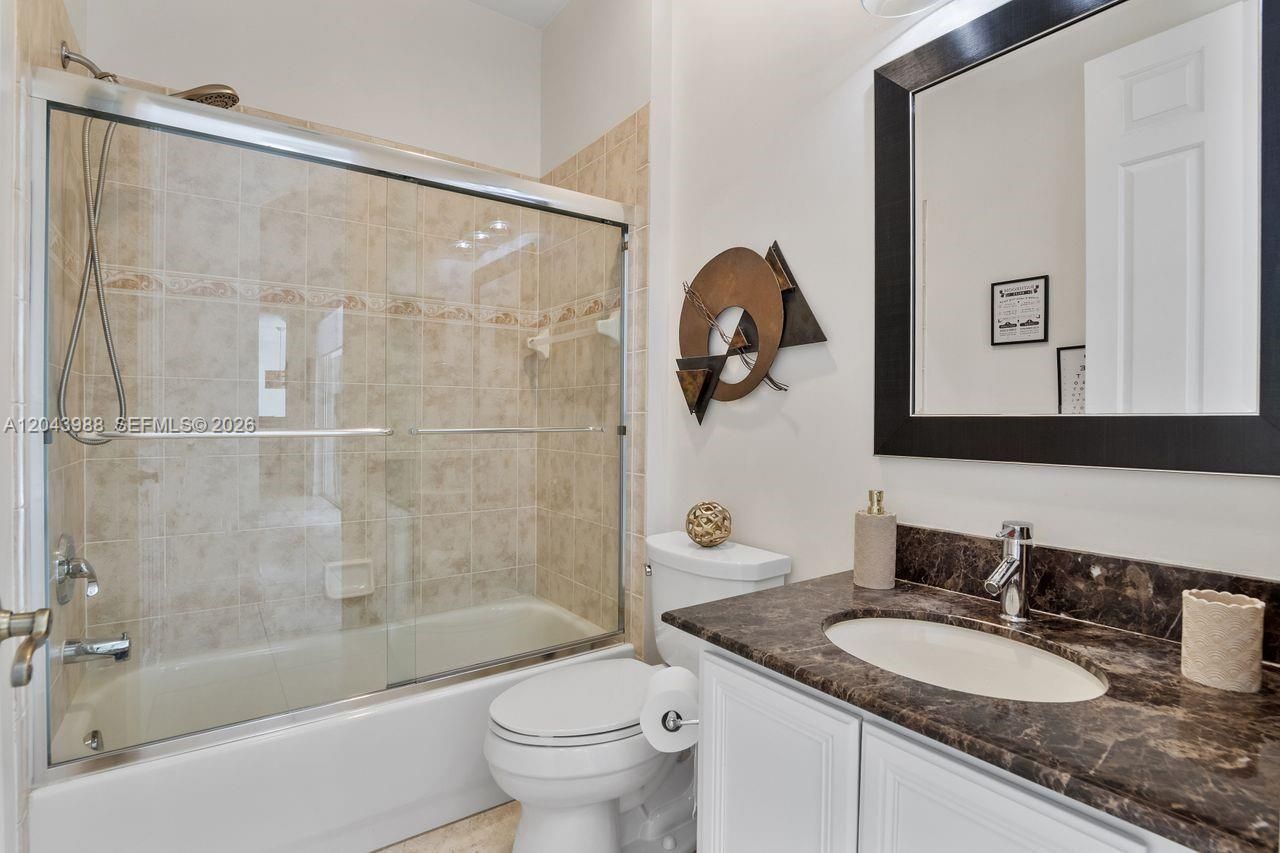3904 W Gardenia Ave, Weston, FL 33332 Photo
