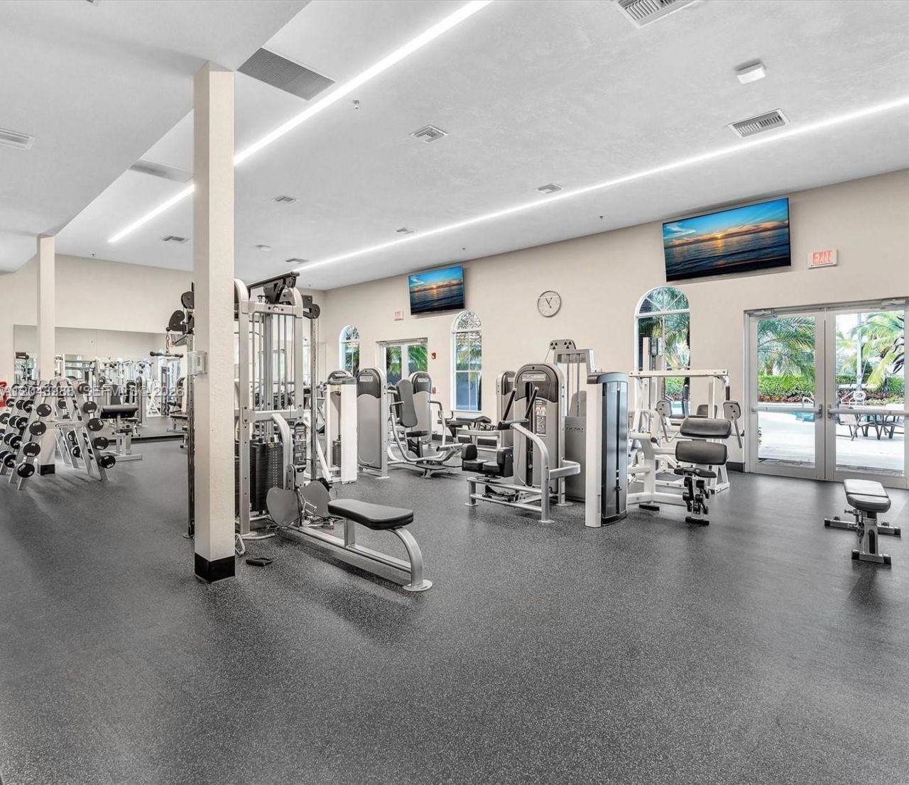 3904 W Gardenia Ave, Weston, FL 33332 Photo