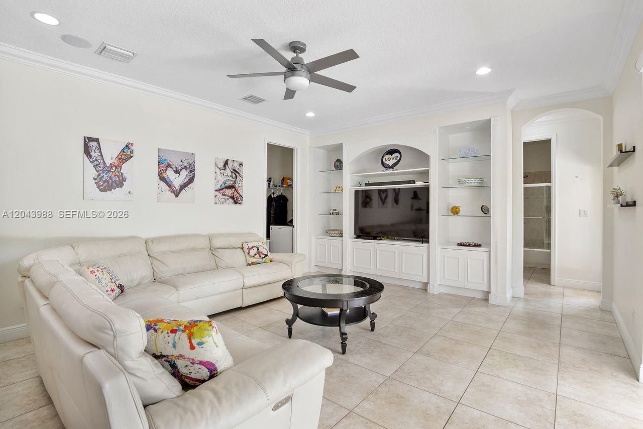 3904 W Gardenia Ave, Weston, FL 33332 Photo