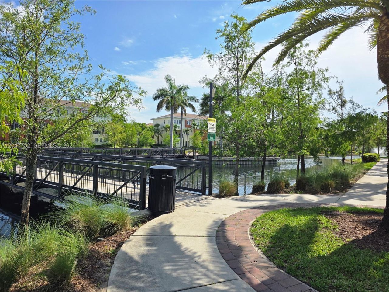 146 SW 7th Ct, Pompano Beach, FL 33060 Photo