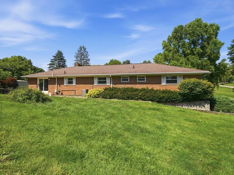 1858 Devon Drive, Springfield, OH 45503 Photo 48