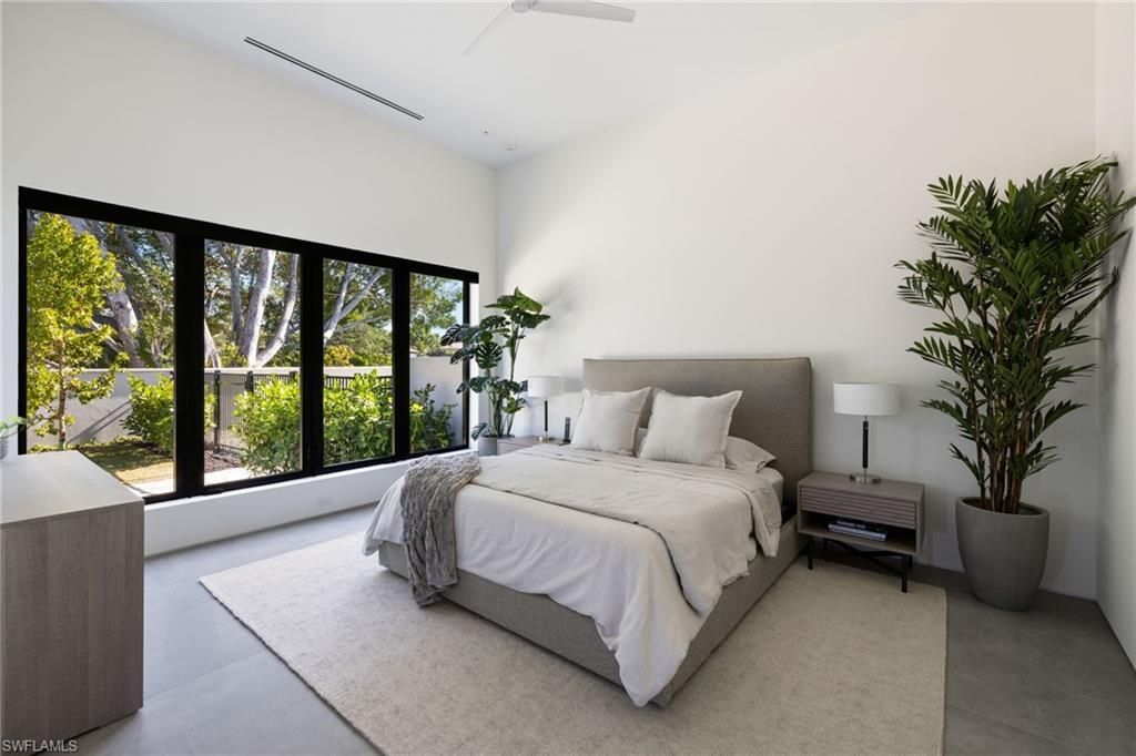 107 Myrtle Rd , Naples, FL 34108 Photo