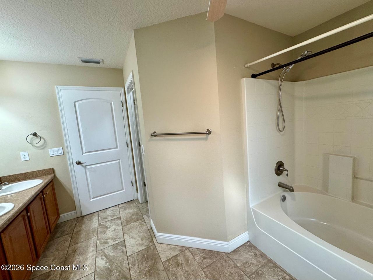 6044 Serene Place , Melbourne, FL 32904 Photo