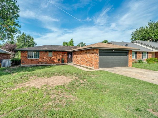 1006 Garden Grove , Yukon, OK 73099
