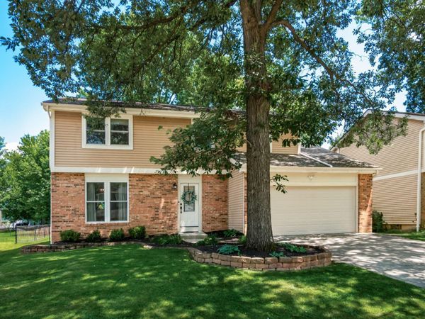 8748 Winnetka Court, Powell, OH 43065