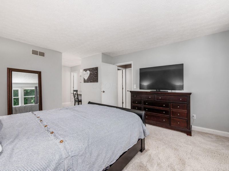 8748 Winnetka Court, Powell, OH 43065 Photo 17