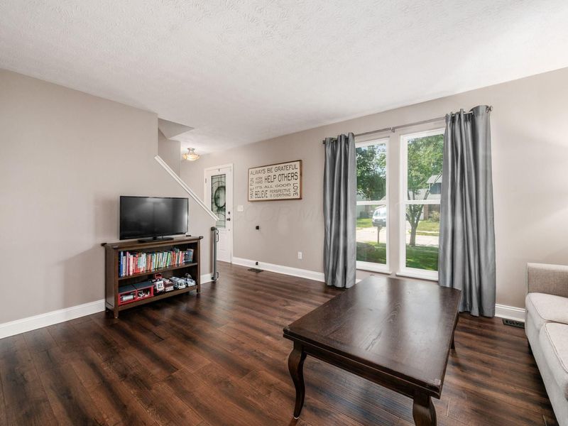 8748 Winnetka Court, Powell, OH 43065 Photo 7